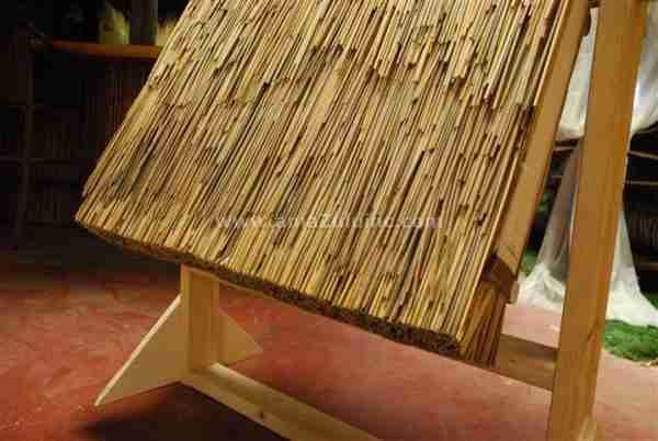 Viro Thatch Reed subroof panel