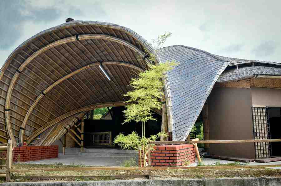 Are Bamboo Poles Structural? Load Paths, Connections, and Engineering Considerations