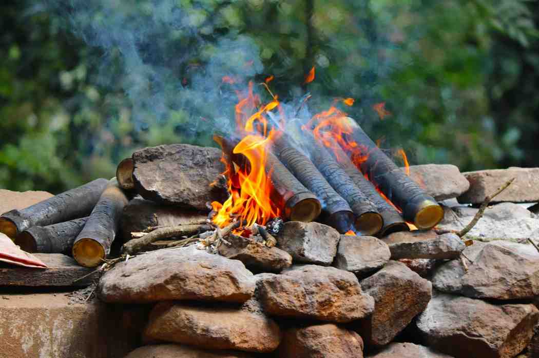 Do Bamboo Poles Meet Fire Code? Fire Ratings, Treatments, and Documentation Explained