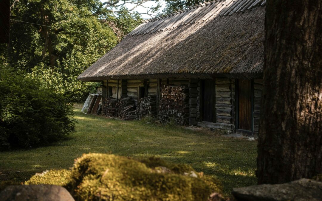 Beyond the Palapa: Synthetic Thatch for Large-Scale Resort Roofing
